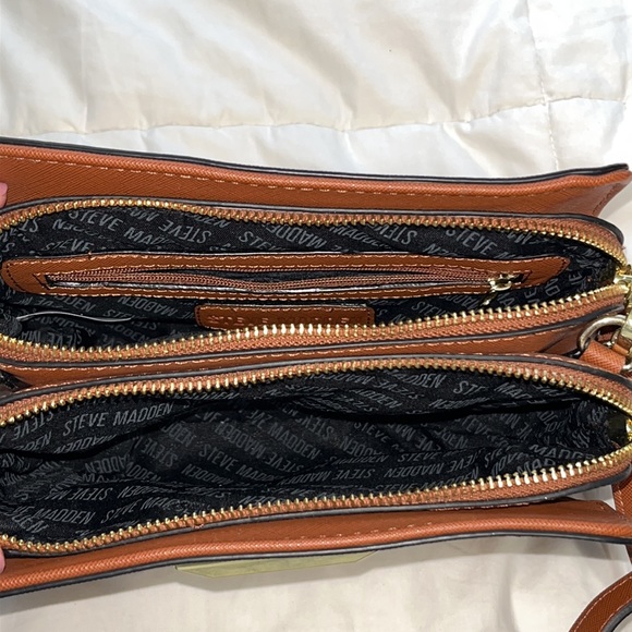 Steve Madden purse - Picture 6 of 10